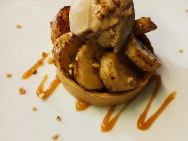 Tarte caramel aux bananes caramélisées/fruits secs